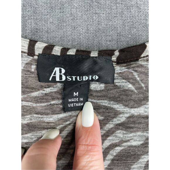 Brown Zebra‎ Print Ruched Blouse AB Studio Women M Animal Safari Top Casual - Picture 3 of 8